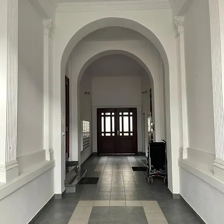 Apartament Grafitowy Apartment *